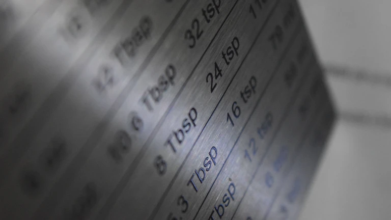 프라이빗 LLM 도입 비용·성능 KPI 4 프라이빗 LLM과 공개 API 비용 비교 차트
