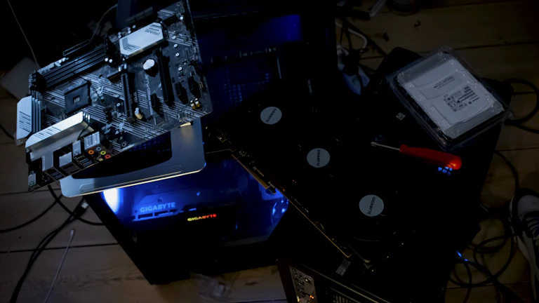 NVDA의 다음 공격: AI 칩 혁명이 당신의 일과 투자 포트폴리오를 어떻게 뒤집을까? 11