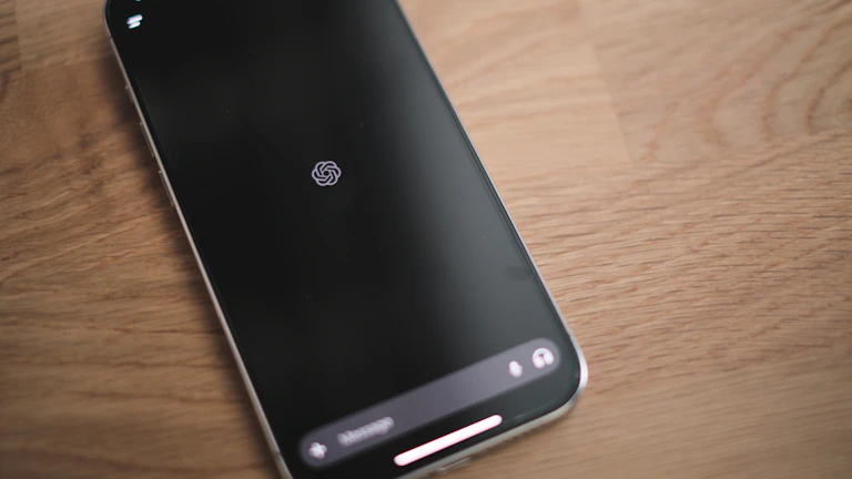 OpenAI SCIM과 SSO의 구성도 — 아이덴티티 플로우 다이어그램