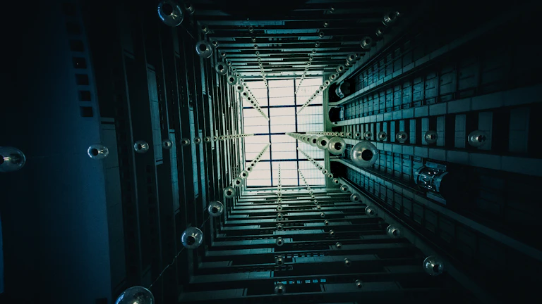 암호화된 로그 보관과 SIEM 연동 예시 다이어그램