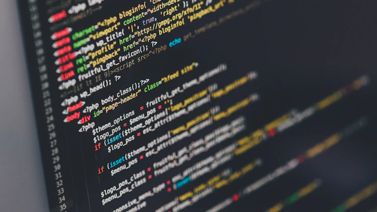SharePoint 문서가 RAG로 연결되어 챗봇이 답변하는 구조 개념도